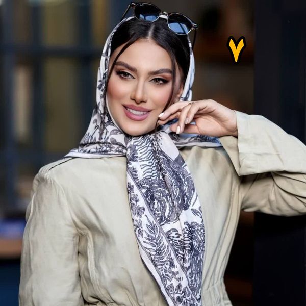 روسری مجلسی حریر ایتالیایی