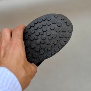 خرید اینترنتی قیمت کتانی بچگانه طرح سه خط فشن از BRQ کد 5060705
