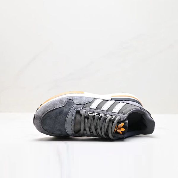 کفش ورزشی مرداآدیداس مدل ZX500 JED103 DG