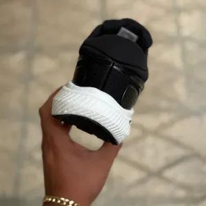 خرید اینترنتی قیمت کفش رانینگ ساکنی مدل PWRVIZI Black