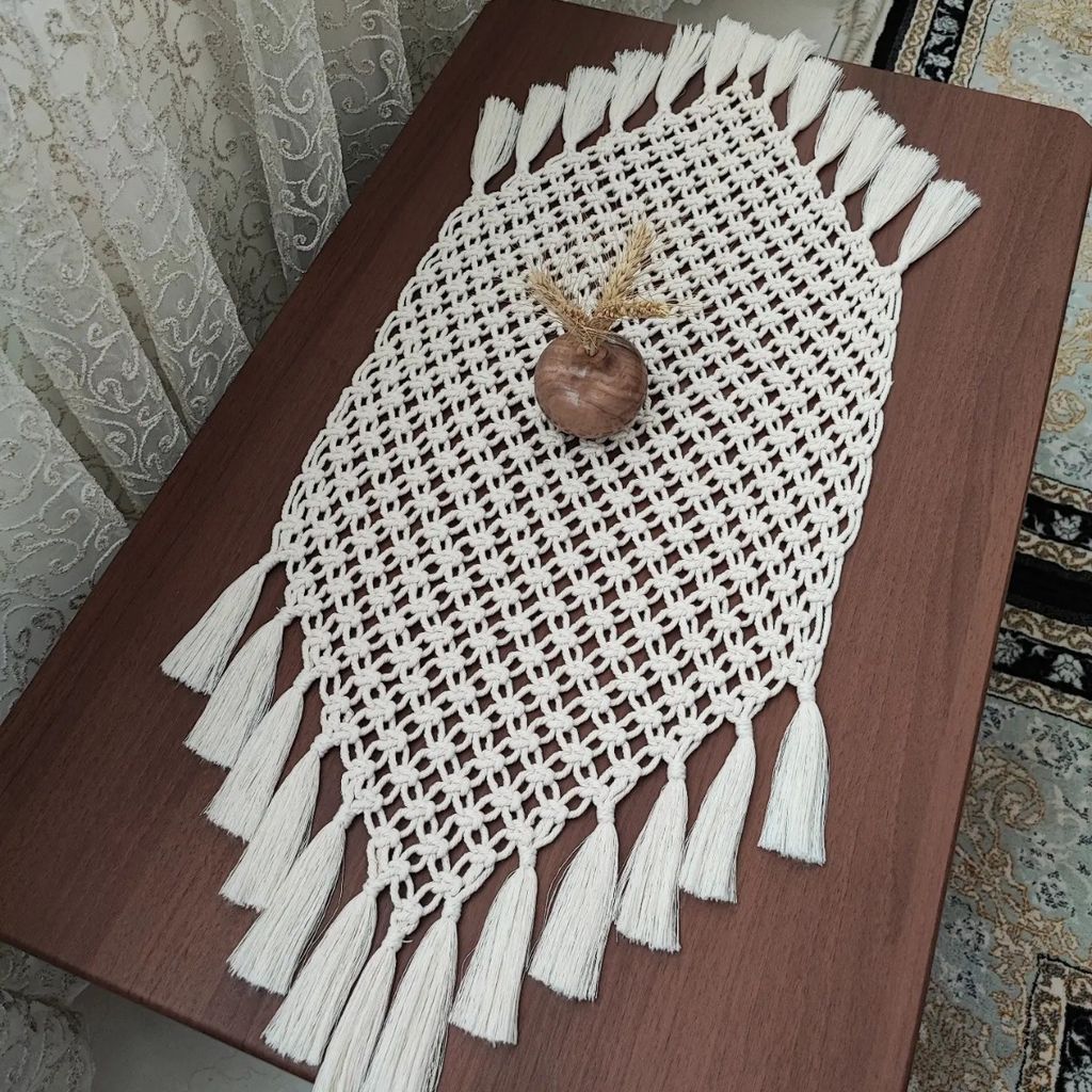 خرید آنلاین رومیزی مکرومه طرح برنا