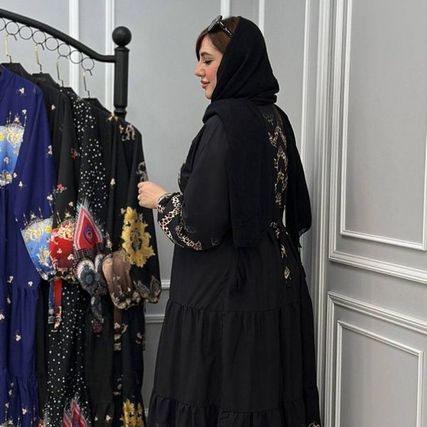 پیراهن آرتور عبا