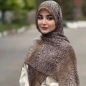 روسری نخی پلنگی وارداتی