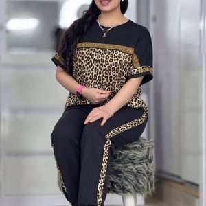 مشخصات ست تیشرت شلوار