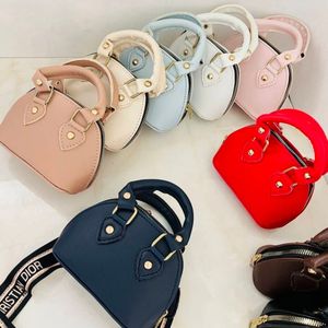 مشخصات کیف مینی بگ