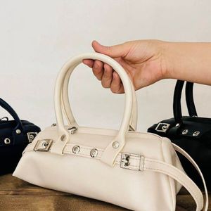 خرید آنلاین کیف زنانه پانچی