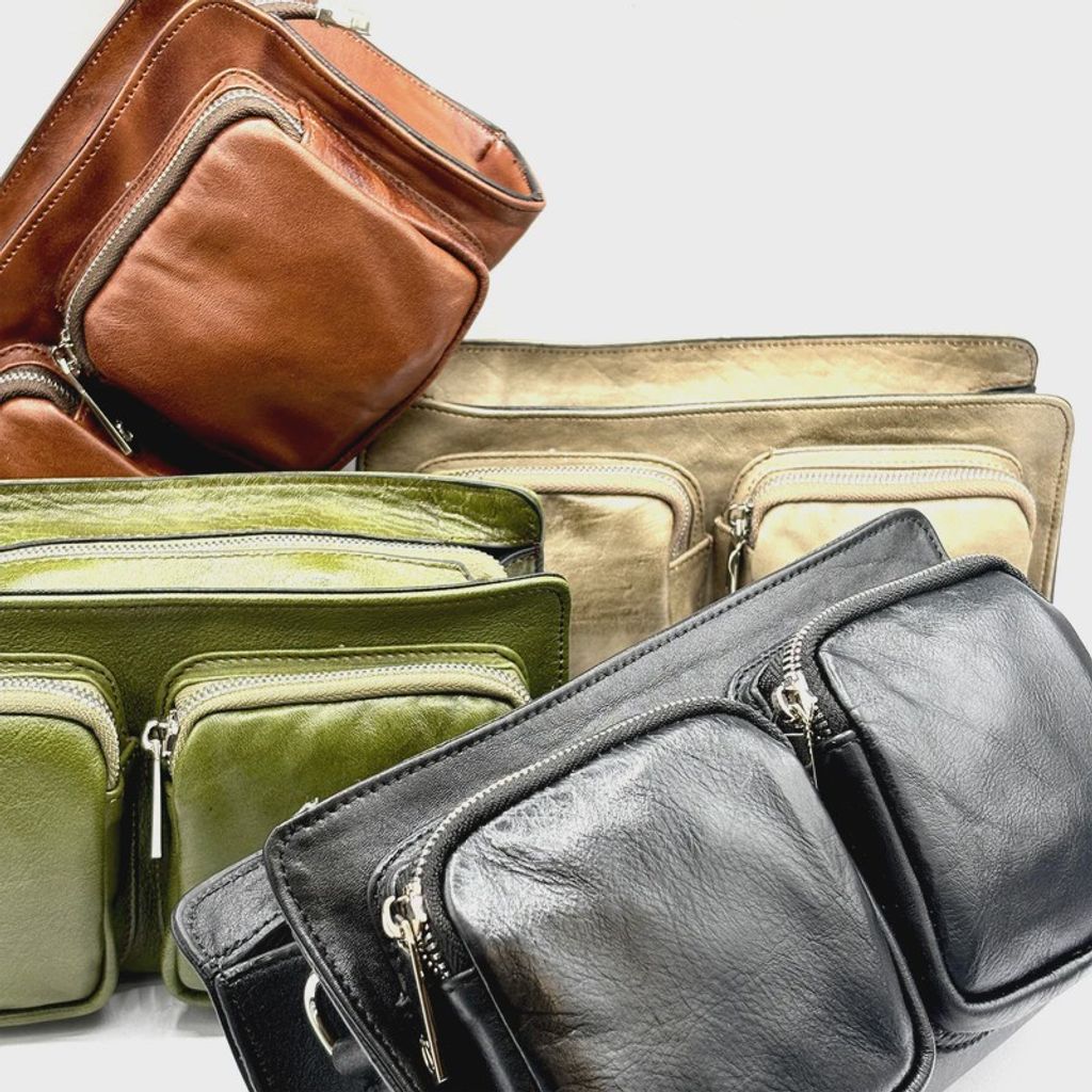 فروش اینترنتی کیف دوشی زنانه چرم طبیعی مدل دو جیب کد 3077