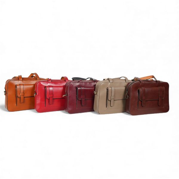 کیف اداری و دستی چرم طبیعی مدل 3070 مناسب لپ تاپ و استفاده روزمره
