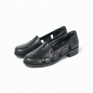 قیمت کفش زنانه چرم طبیعی کد 1343 رنگ مشکی سایز 37 تا 41