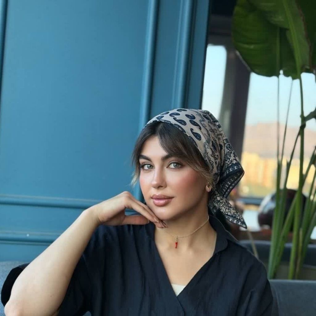 قیمت مینی اسکارف نخ وارداتی