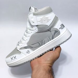 مشخصات کتانی ساقدار نایک جردن تراویس طرح جدید نورث فیس Nike Jordan Travis