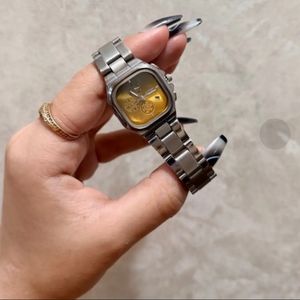 ساعت مچی زنانه citizen vip