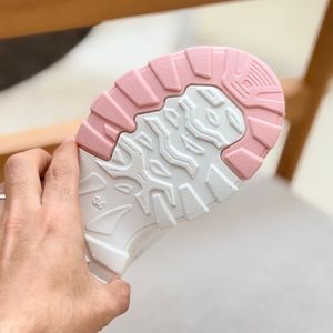 خرید اینترنتی قیمت کتونی بچگانه دخترانه طرح گیپوری از K-Z کد 5061310