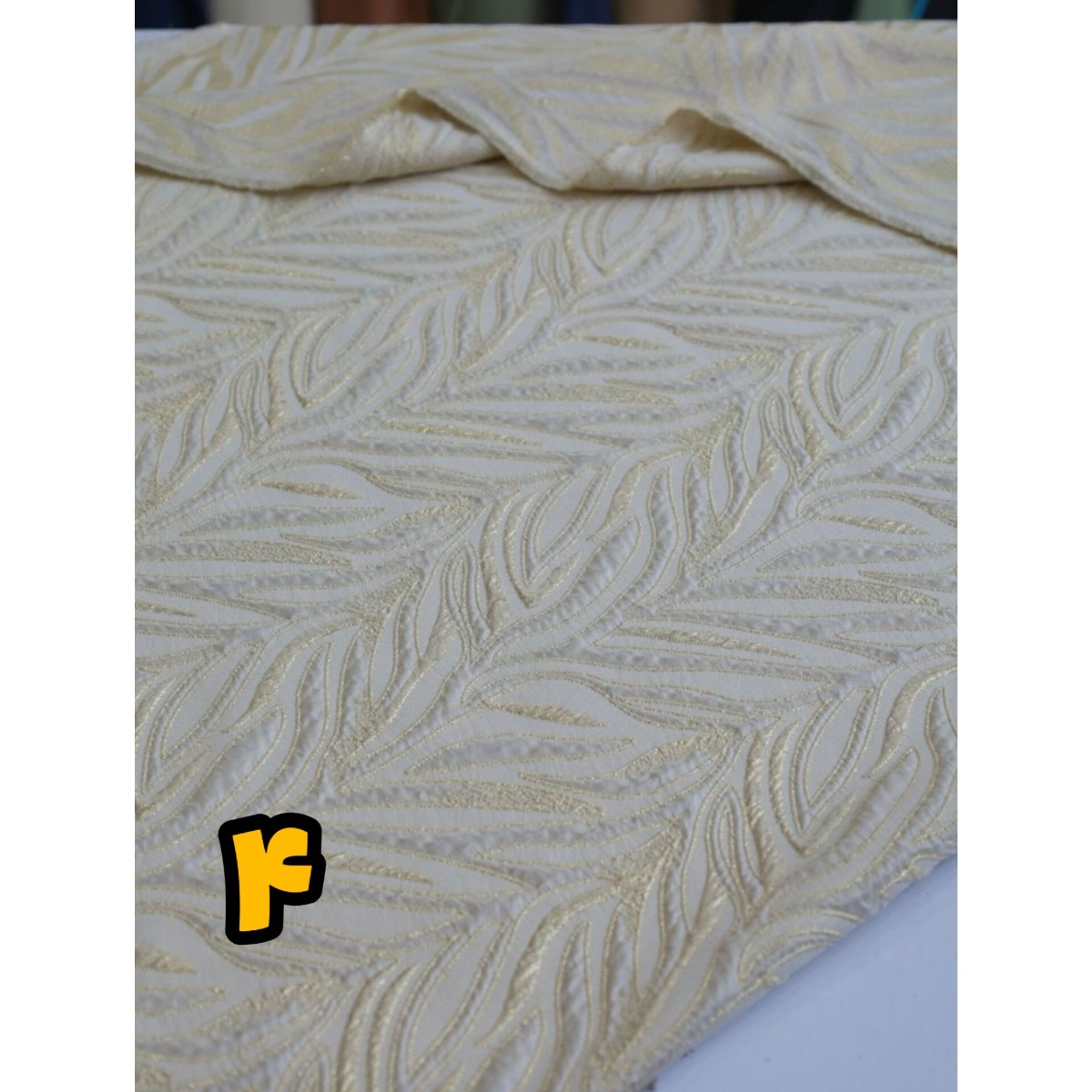 فروش اینترنتی پارچه ژاکارد ترک زربافت
