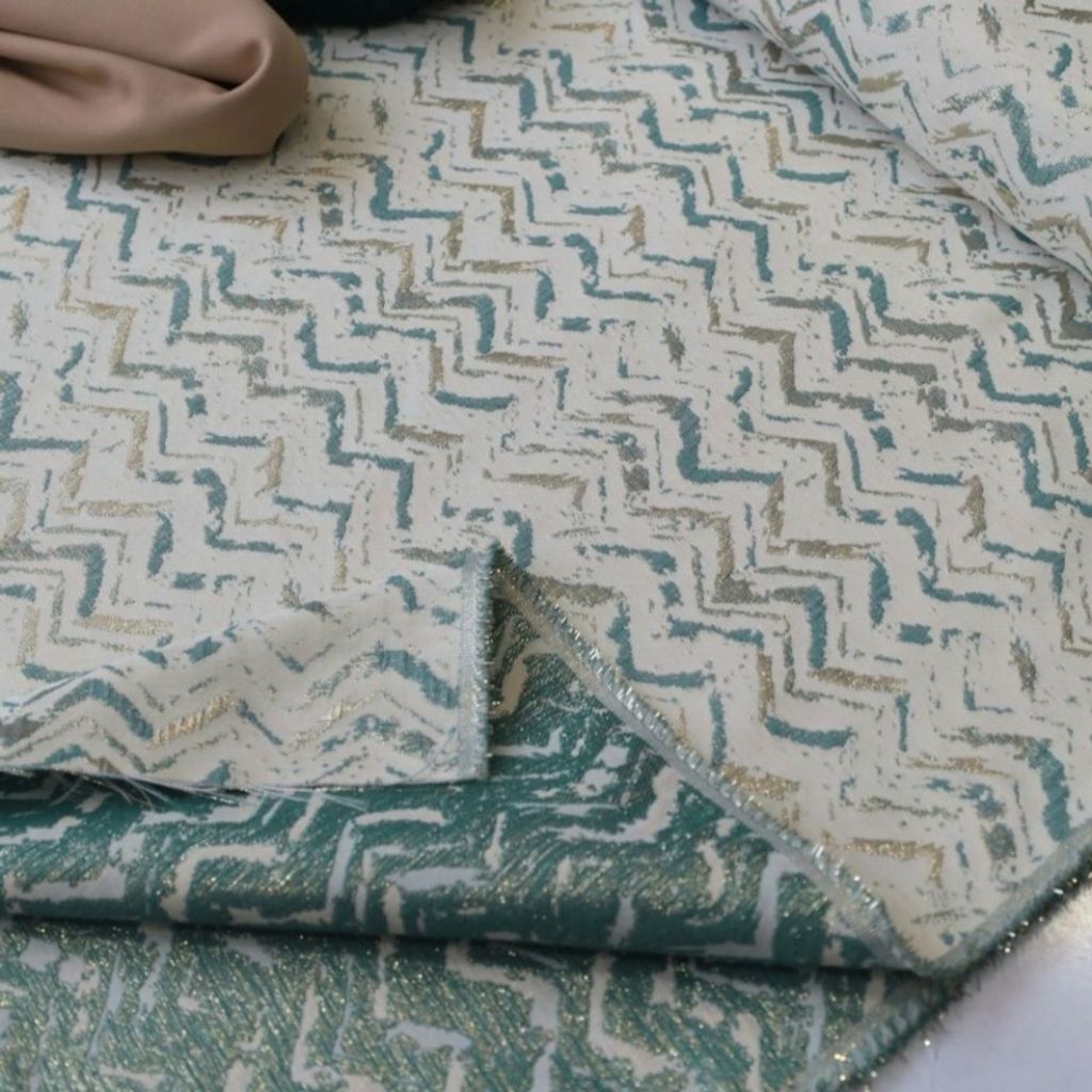 خرید انلاین پارچه ژاکارد ترک زربافت موجی