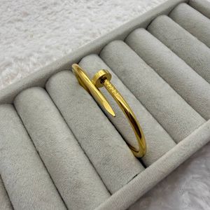 خرید اینترنتی قیمت بنگل طرح میخ کارتیر