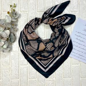 روسری ابریشم توییل