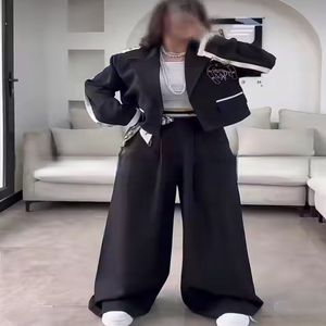 خرید اینترنتی قیمت کت کراپ مغزی دوزی و شلوار بگ مغزی دوزی کد 1046