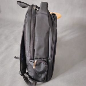 خرید انلاین کوله لبتابی لکسوس