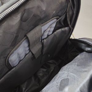 خرید آنلاین کوله لبتابی لکسوس