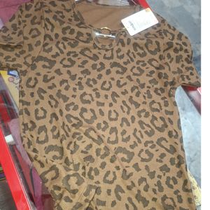 تاپ استین کوتاه پلنگی