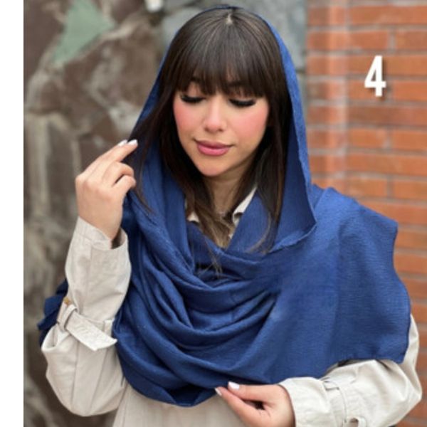 شال پفکی سرمه ای شیک و زیبا