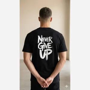تیشرت مردانه نخ پنبه مشکی طرح Never Give Up