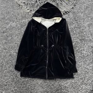 خرید آنلاین کاپشن زنانه هستی