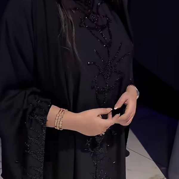 عبای مهتاب سنگدوزی شده