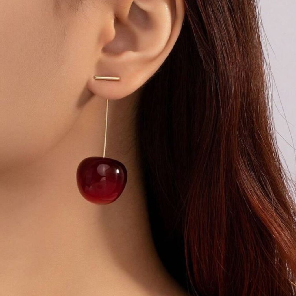 مشخصات گوشواره استیل طرح گیلاس زنانه