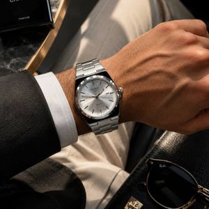 ⌚️ساعت تیسوت مردونه  قفل پروانه موتور تقویم داربند و بدنه استیل  درجه یک