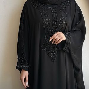 فروش اینترنتی عبای خاتون سنگدوزی شده