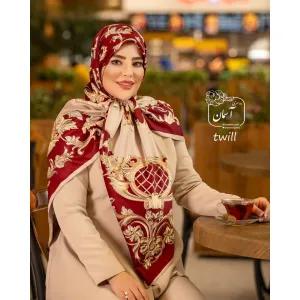روسری ساتن ابریشم طرح رزیتا قواره 140 دور دوخت ایستایی عالی