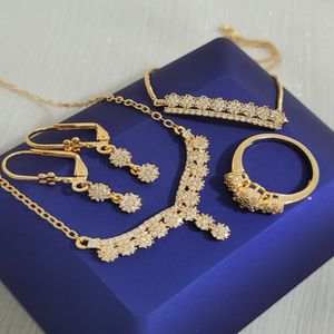 سرویس فلاور نگینی کد 25715