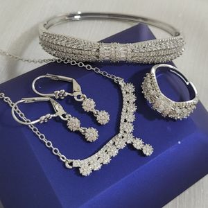 سرویس فلاور نگینی کد 25713
