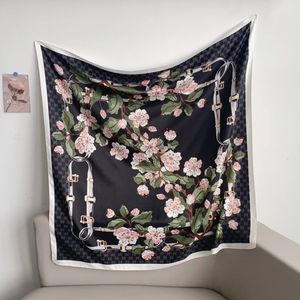 قیمت ارزان روسری ابریشم توییل کجراه وارداتی قواره 90  ترندی