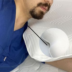 خرید اینترنتی قیمت بالش مموری فوم دکتر بیست مدل مدرن مناسب خواب به پهلو و طاقباز
