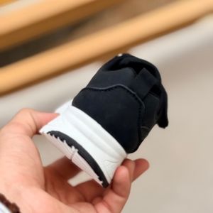 خرید اینترنتی قیمت کتانی بچگانه طرح فشن دنباله دار از K-Z کد 5061910