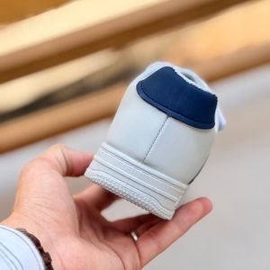 خرید اینترنتی قیمت ونس بچگانه طرح سامبا سه خط از K-Z کد 5061904