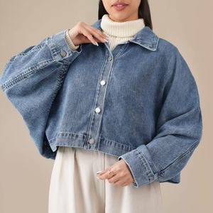 مشخصات کت کراپ جین