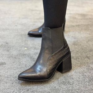 خرید اینترنتی نیم بوت مجلسی زنانه