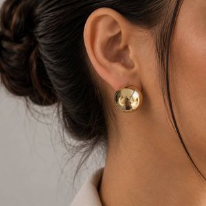 گوشواره میخی گوی طلایی مدل Golden Sphere