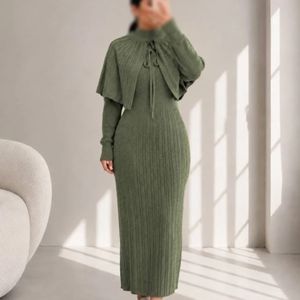 قیمت ارزان سارافون شنل دار بافت زنانه پاییزه
