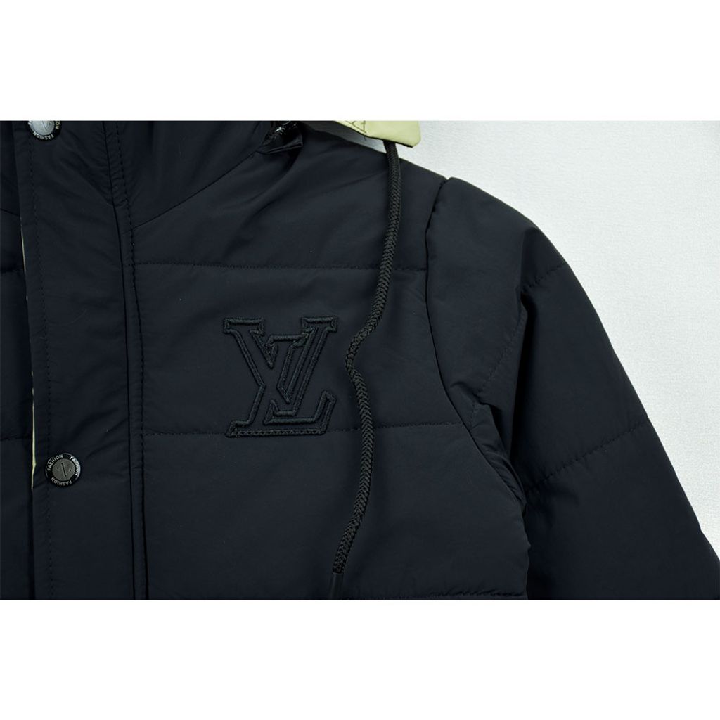 خرید اینترنتی قیمت کاپشن پسرانه مشکی LV کد 11930