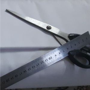 تترون لباسی عرض یک و نیم متر رنگ سفید ساده سفید یخی