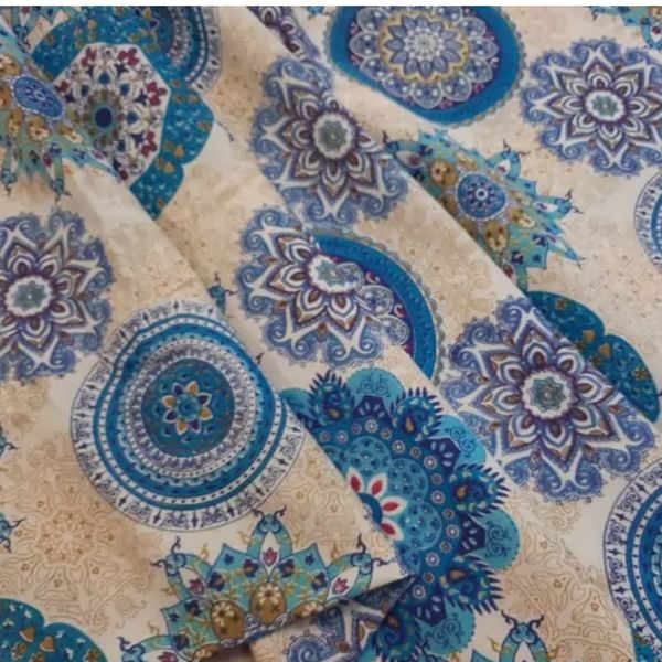 پارچه ملحفه ای عرض دو متر مدل گل فیروزه ای رنگ آبی