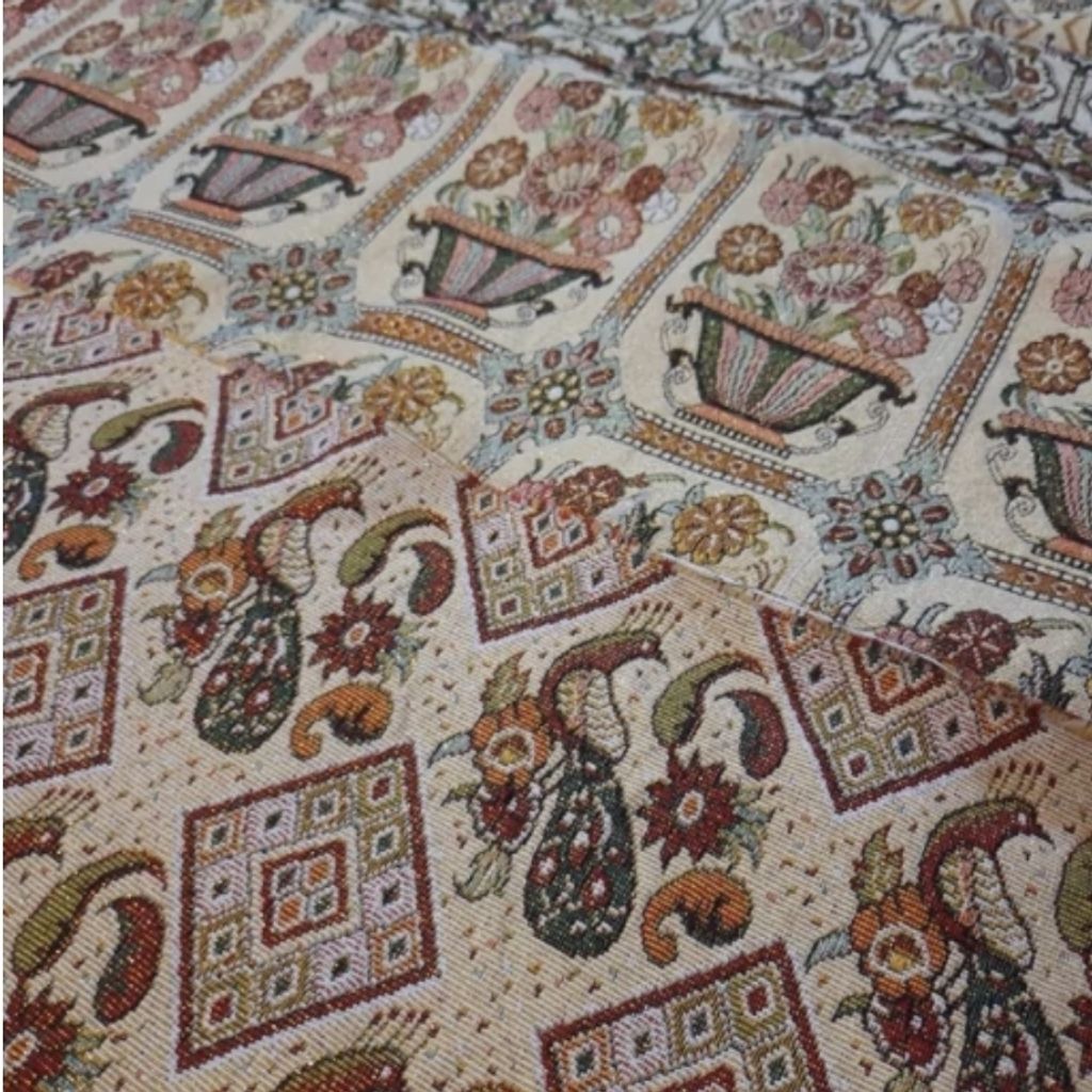 مشخصات پارچه زری بافی عرض یک متر
