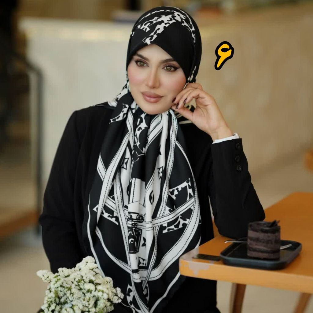 مشخصات روسری مجلسی ابریشم توییل سفید مشکی