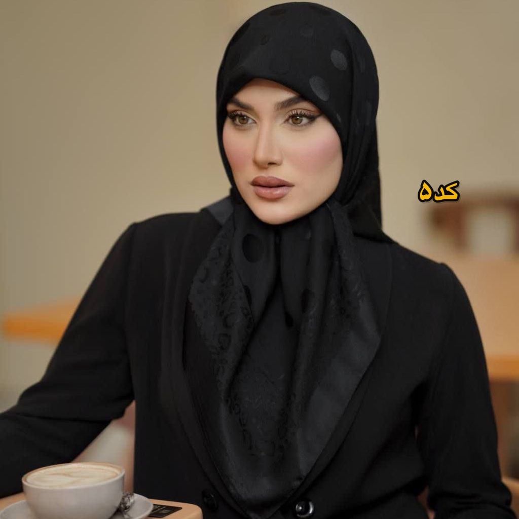 مشخصات روسری ابریشم خالخالی دووره