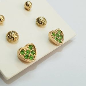 قیمت پک سه جفتی گوشواره طلایی در طرح های مختلف